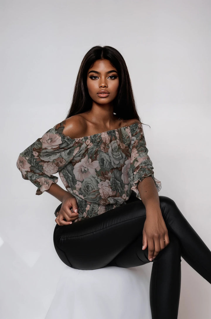 Schulterfreies Blumen Top