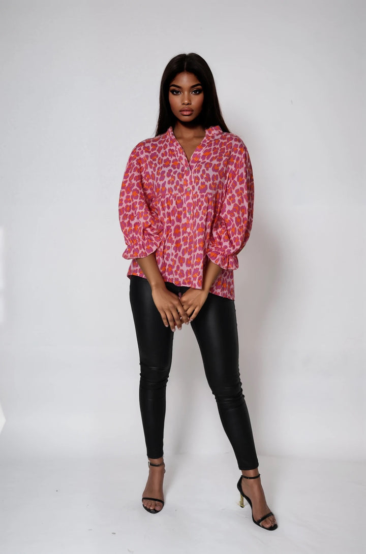 Musselin-Bluse mit Pinkem Animal