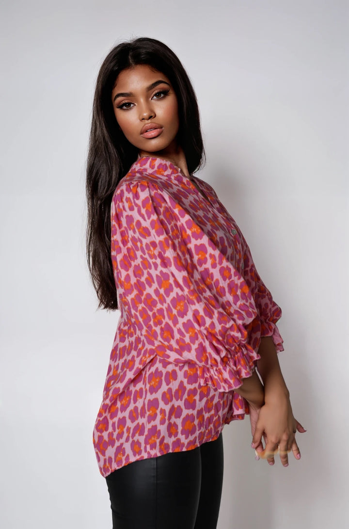 Musselin-Bluse mit Pinkem Animal