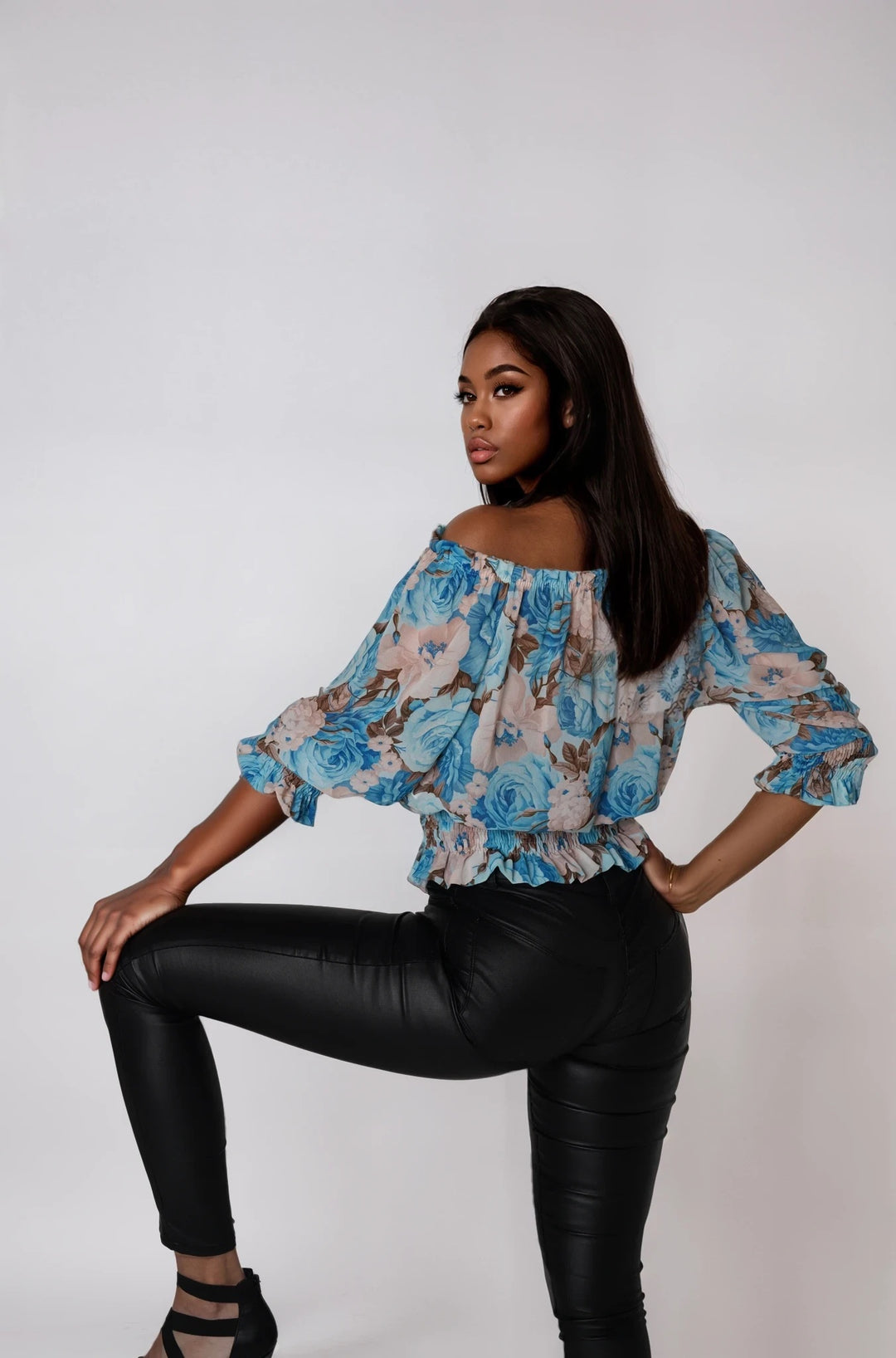 Schulterfreies Blumen Top